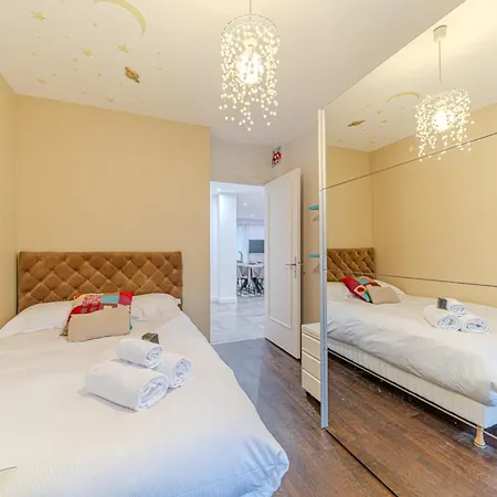 Boileau Charming 2-bedroom Near Tete D'or Apartment Lyon